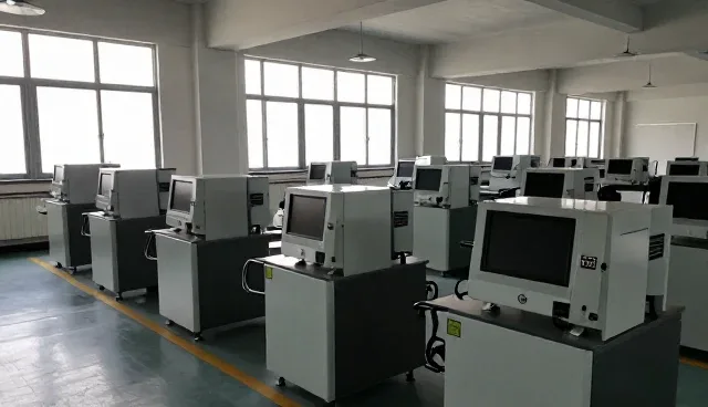 学校运维系统性能优化与适用场景分析
